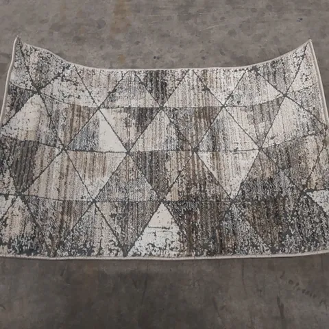 BRAND NEW PACO HOME HARNUBA AREA RUG - BEIGE // SIZE: 60 X 100cm