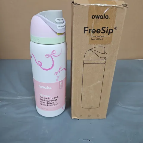 OWALA FREESIP INSULATED WATER BOTTLE – PINK/WHITE WITH BUILT-IN STRAW (BOXED)
