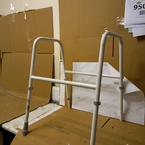 NRS TOILET SURROUND FRAME