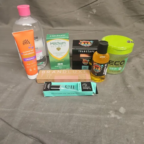 APPROXIMATEY 20 HEALTH AND BEAUTY PRODUCTS TO INCLUDE - TRANSTAPE - ELF POWER GRIP PRIMER - MITCHUM DEODORANT - ETC