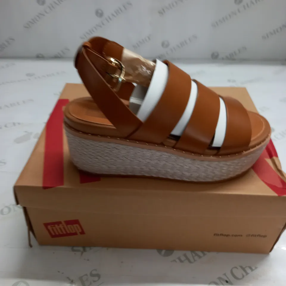 FIRTFLOP ELOISE BACK STRAP ESPADRILLE WEDGES SIZE 5