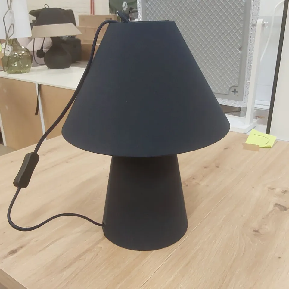 DENOTING NAVY TAPERED SHADE TABLE LAMP AND BULB