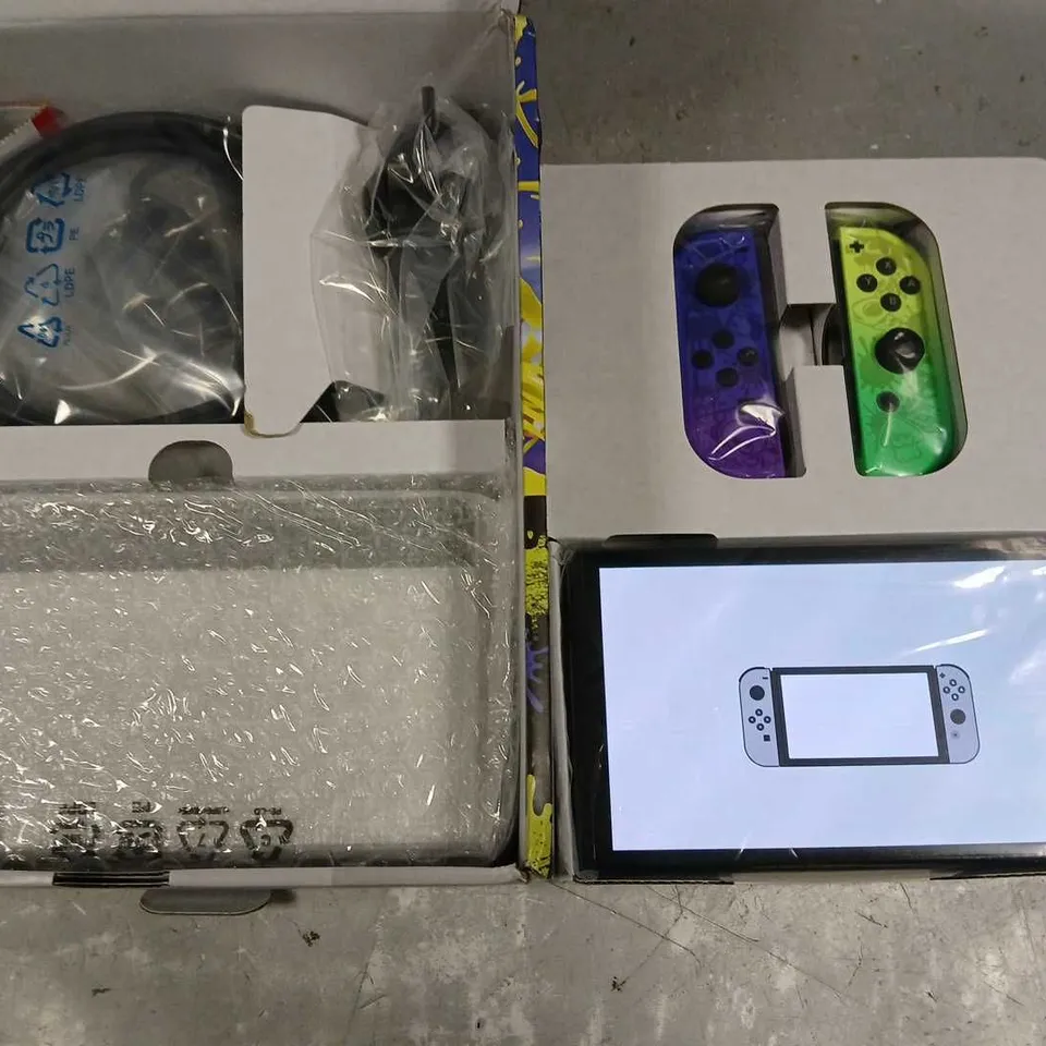 BOXED NINTENDO SWITCH OLED SPLATOON EDITION