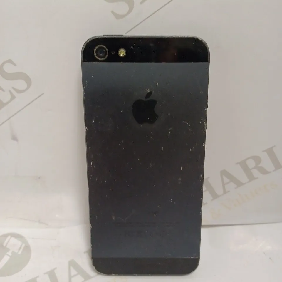 APPLE IPHONE 5 (A1429) 