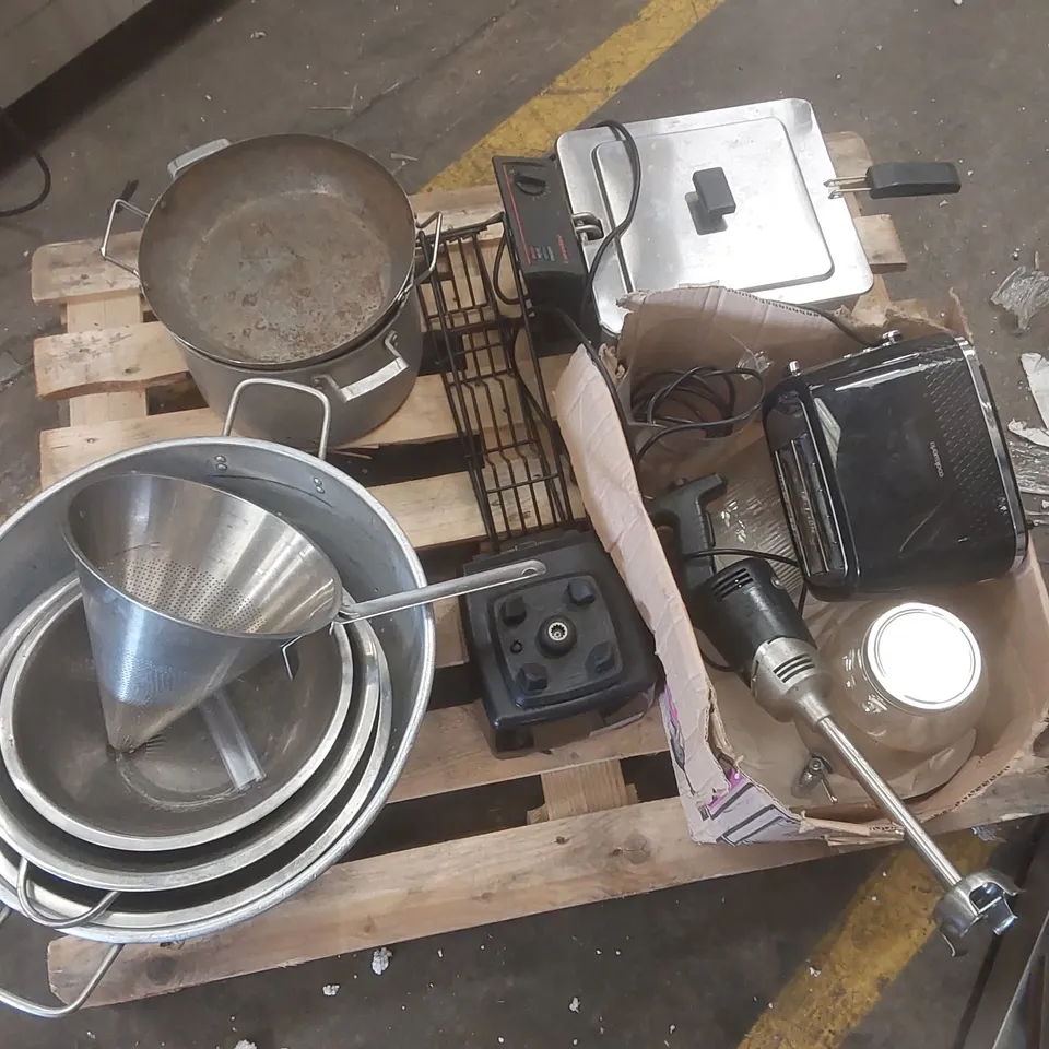 PALLET CONTAINING A LARGE QUANTITY OF ASSORTED CATERING ITEMS INCLUDING MIXERS, FRYER, TOASTER ECT
