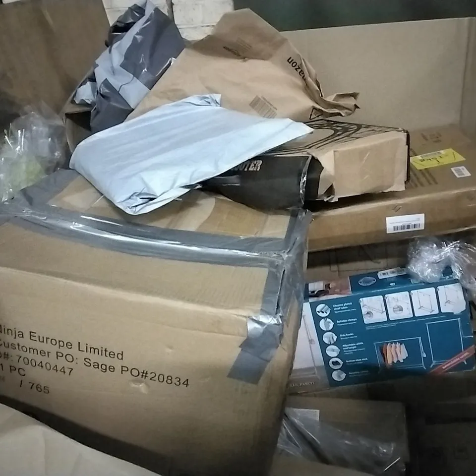 PALLET OF ASSORTED ITEMS INCLUDING NEWENTOR MATTRESS TOPPER, CAMPING COT, MY DIAMOND ART STORAGE BOOK, MYLEK 18" FLOOR FAN, HJXDTECH MODERN WHITE CHANDELIER, TECKIN DIMMABLE LED FLOOR LAMP