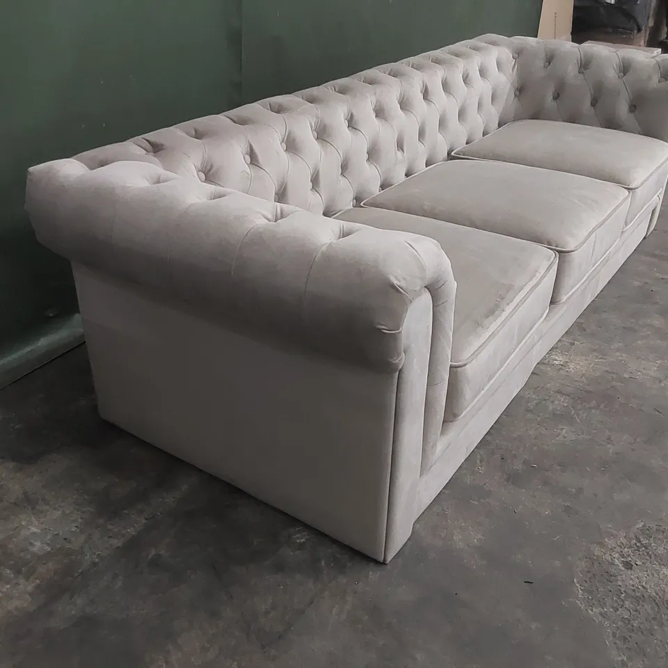 QUALITY DESIGNER 3 SEATER CHESTERFIELD FABRIC UPHOLSTERED SOFA