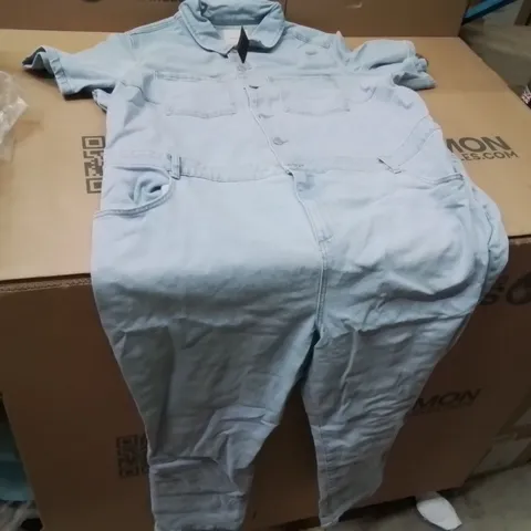 BOXED BRAND NEW APPROXIMATELY 4 JD WILLIAMS BELTED JUMPSUIT BLUE SIZE 32