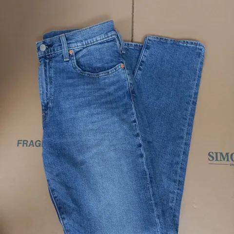 LEVIS 512 SLIM TAPER STRETCH JEANS IN BLUE DENIM SIZE W32