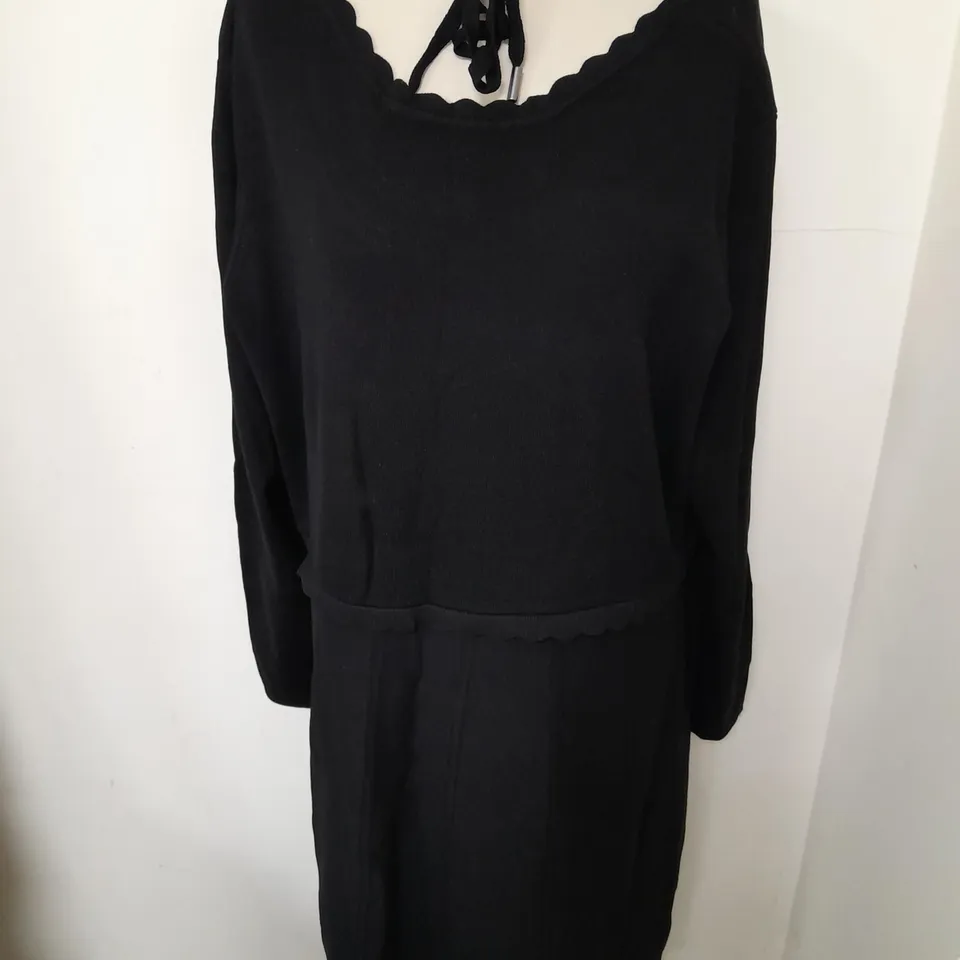 S.E.W BLACK BOAT NECK DRESS - XXL