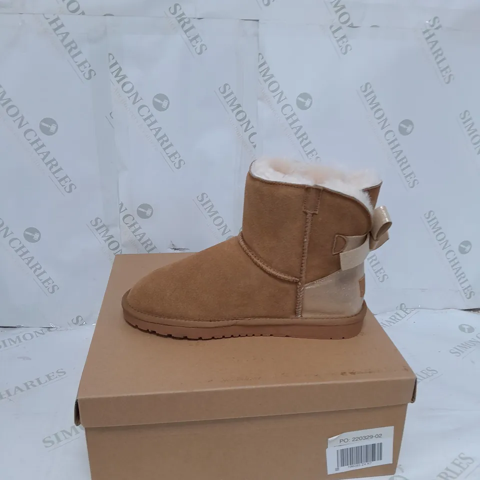 BONOVA HANDMADE SHEEPSKIN ANKLE BOOTS WOMENS UK 6