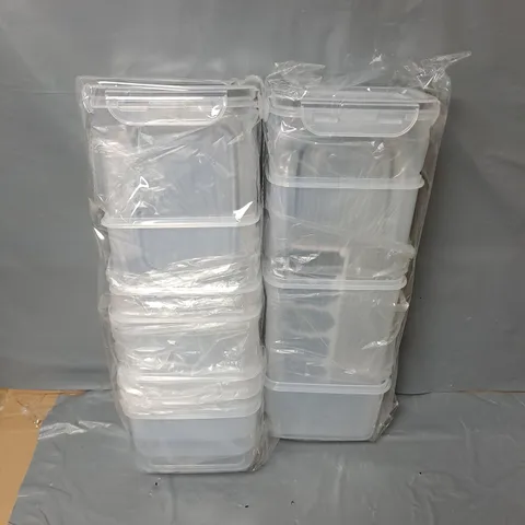 APPROXIMATELY 15 ASSORTED CLEAR PLASTIC FOOD STORAGE CONTAINERS IN VARIOUS SIZES