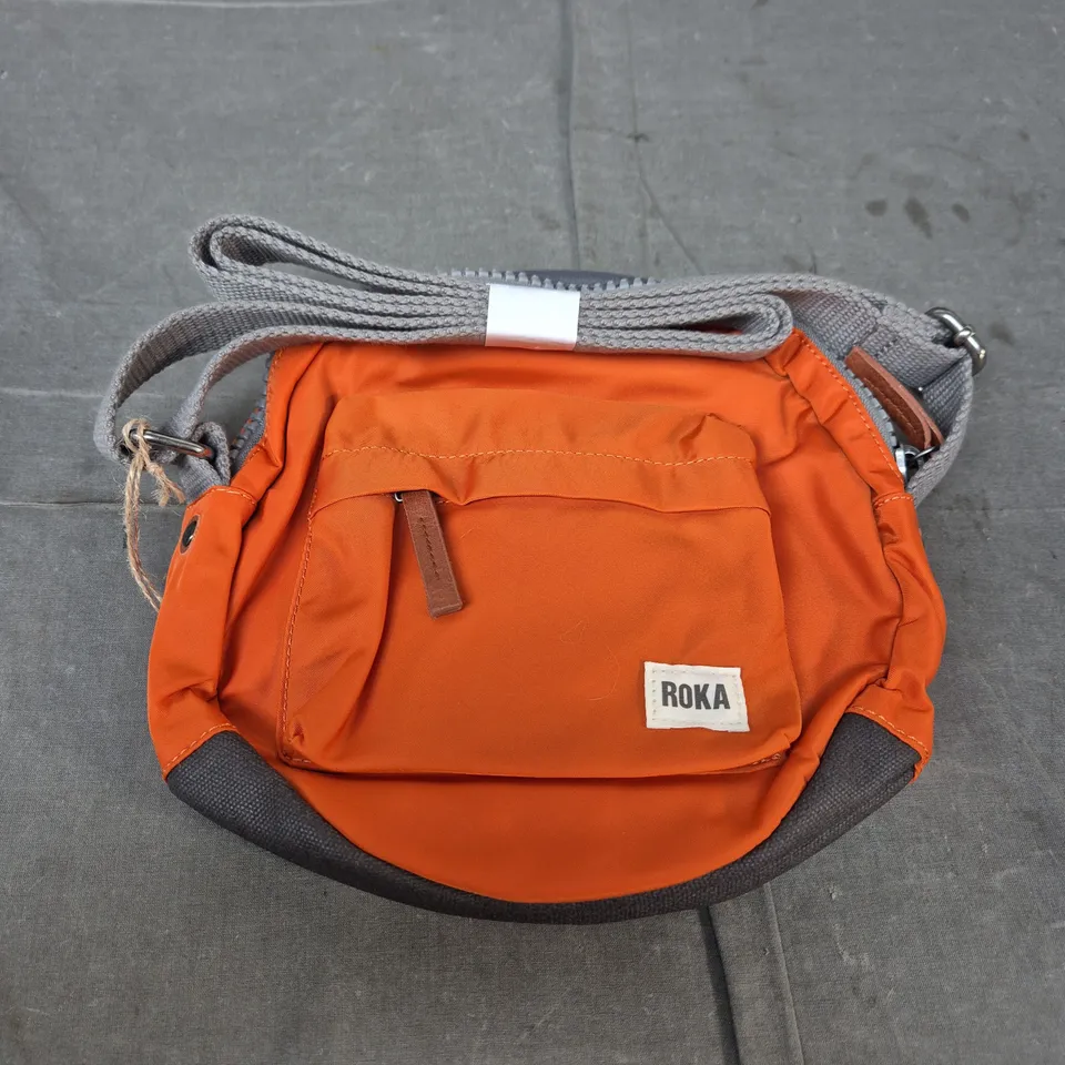 ROKA PADDINGTON B CROSS BODY BAG – RECYCLED NYLON, BURNT ORANGE (SMALL)