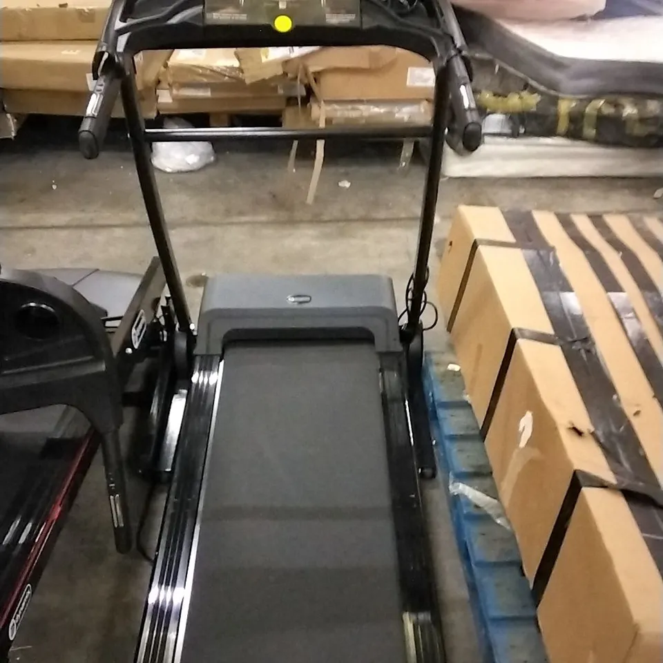 DYNAMIX T2000D FOLDABLE MOTORISED TREADMILL WITH MANUAL INCLINE 
