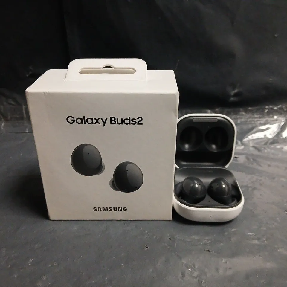 SAMSUNG GALAXY BUDS2 WIRELESS EARBUDS WITH CASE – BOXED