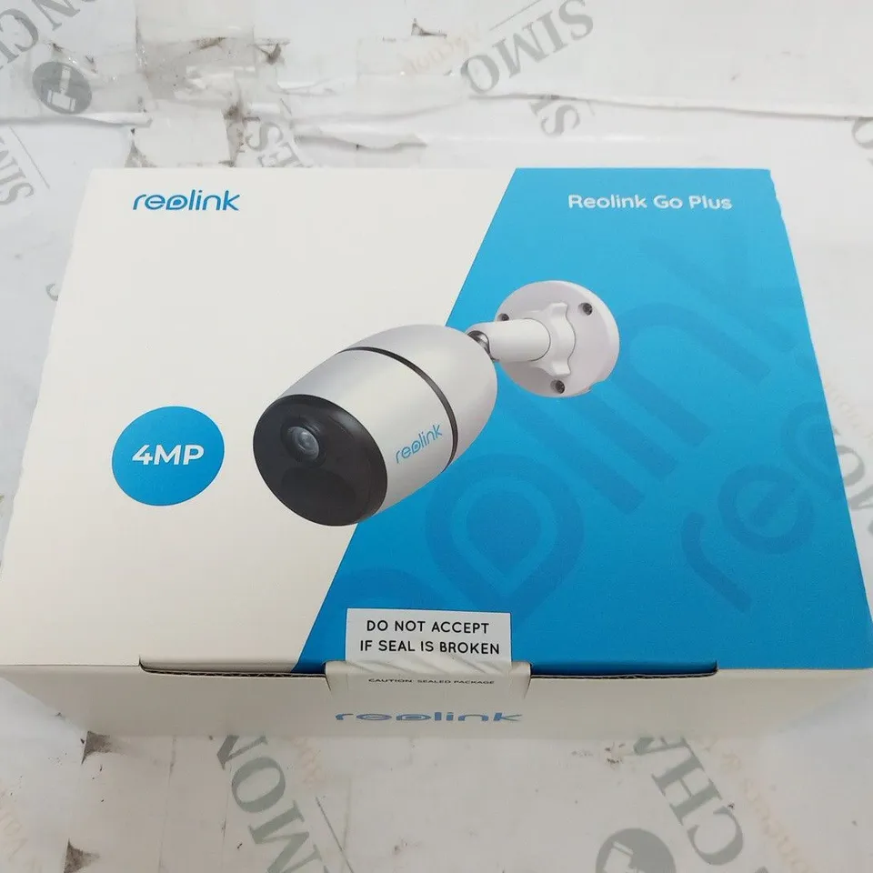 BOXED REOLINK GO PLUS 4MP SMART ALARM WITH PESONAL/VEHICLE DETECTION