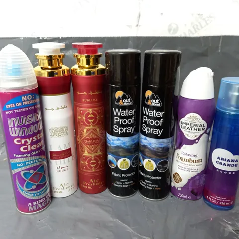 APPROXIMATELY 18 ASSORTED AEROSOLS TO INCLUDE ARIANA GRANDE BODY MIST (236ml), OUT & ABOUT WATER PROOF SPRAY (300ml), ANA ABIYEDH ROUGE AIR FRESHENER (300ml), ETC - COLLECTION ONLY