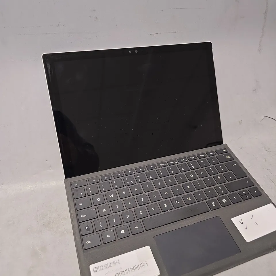 MICROSOFT SURFACE PRO 5 1724