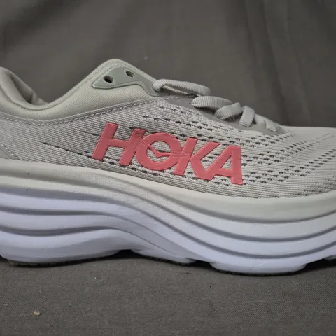 PAIR OF HOKA TRAINERS IN BEIGE/PINK UK SIZE 5