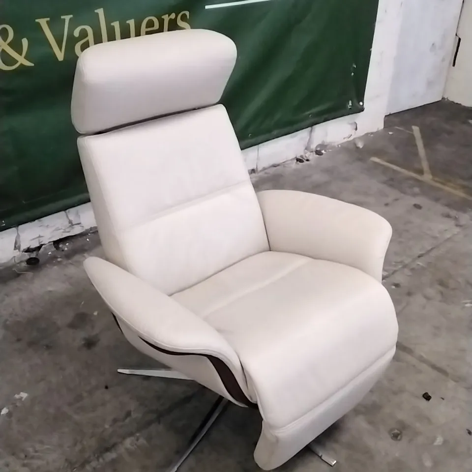 QUALITY BRITISH DESIGNED & MANUFACTURED G PLAN VARDE POWER RECLINER CHAIR CAMBRIDGE STONE LEATHER