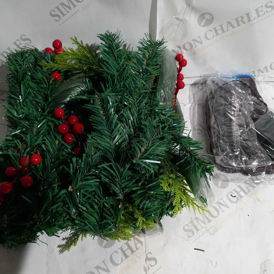 CHRISTMAS DECORATION WITH LED LIGHTS