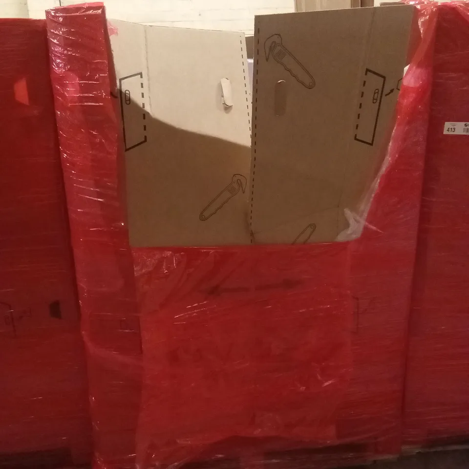PALLET OF ASSORTED HOUSEHOLD GOODS AND PRODUCTS TO INCLUDE; FULL-LENGTH MIRRORS, FROZEN CASTLE PLAY SET ETC