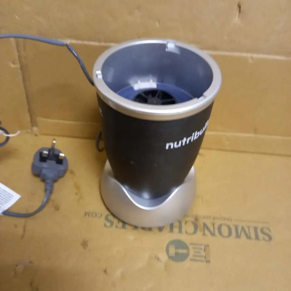NUTRIBULLET 600 SERIES 600W NUTRITION EXTRACTOR 