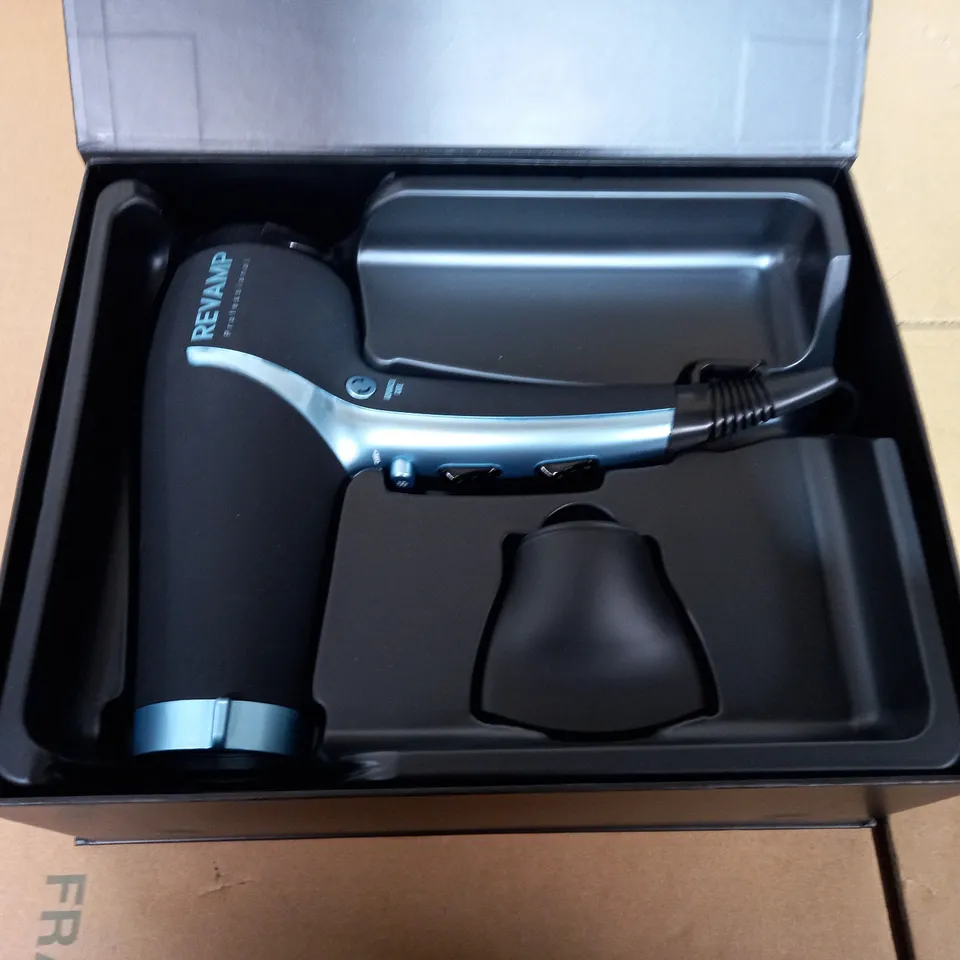 REVAMP PROGLOSS 4000 ADVANCED PROTECT & CARE HAIRDRYER