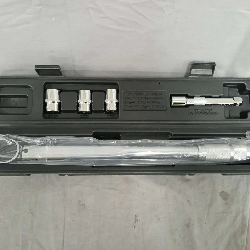 MICROMETER ADJUSTABLE TORQUE WRENCH (10-150 FT-LB / 28-210 NM) – IN CASE