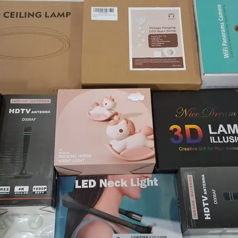 LOT OF 18 ASSORTED ITEMS TO INCLUDE 3D ILLUSION LAMP, LED CEILING LIGHTAND LED NECK LIGHT