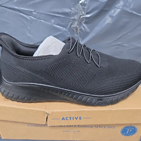 BOXED PAIR OF PAVERS BOJIE TRAINERS IN BLACK - SIZE 12