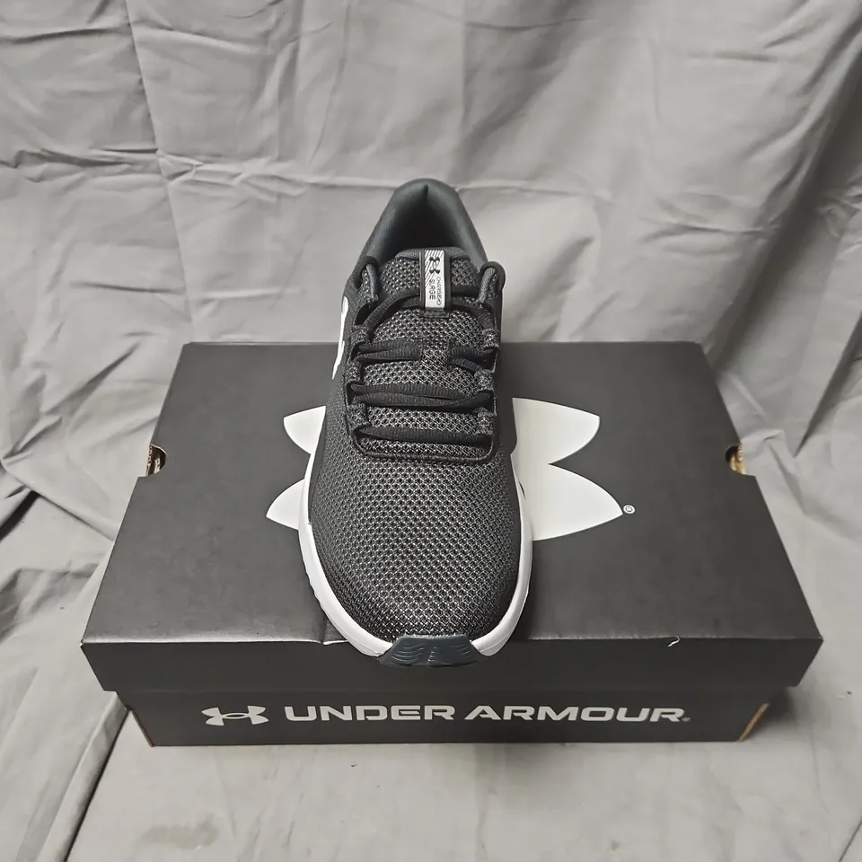 BOXED UNDER ARMOUR CHARGED SURGE 4 RUNNING SHOES – MEN'S, UK9 (US10), BLACK/GRAY
