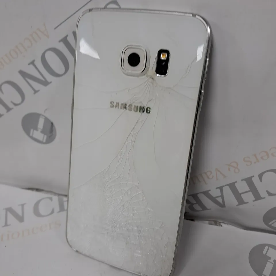 SAMSUNG GALAXY S6 SMARTPHONE 