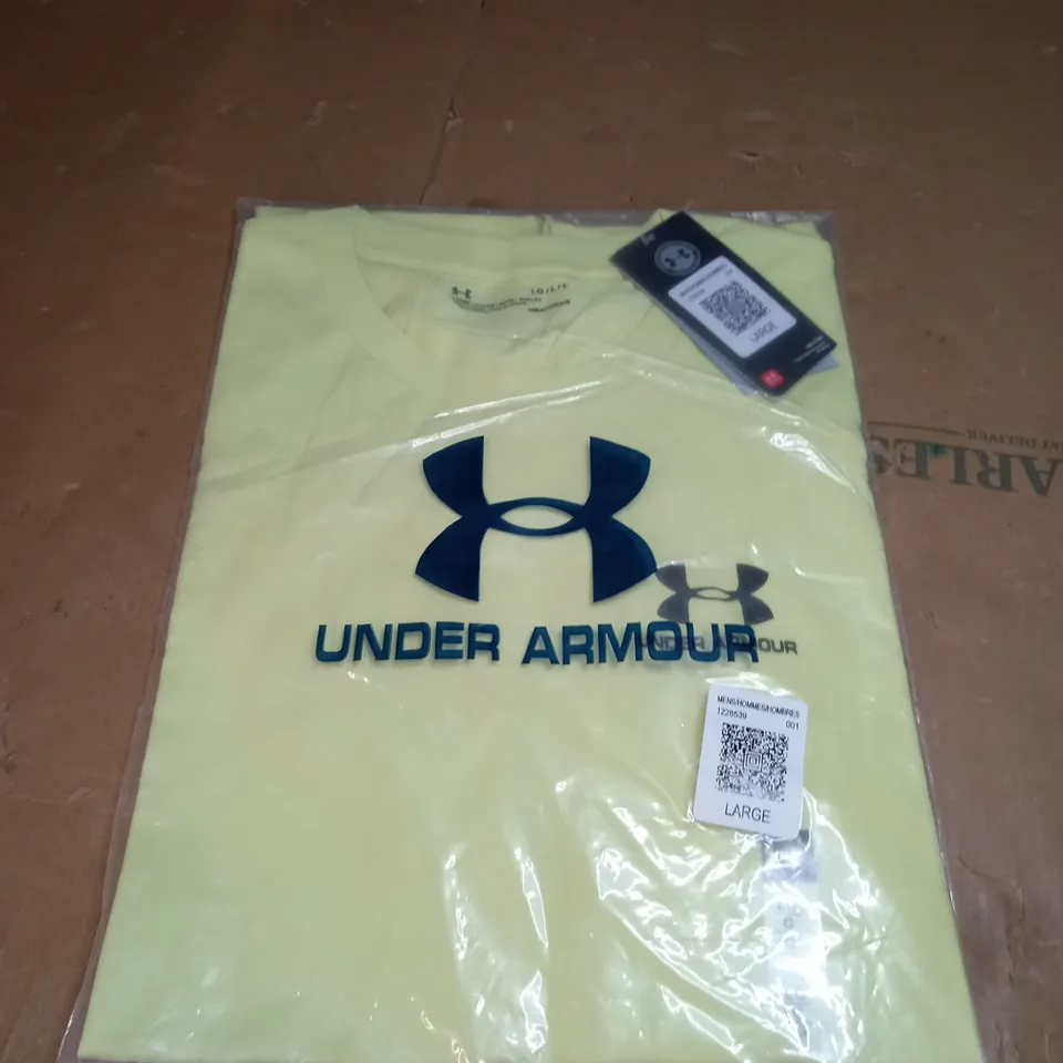 LARGE YELLOW UNDER ARMOUR T-SHIRT