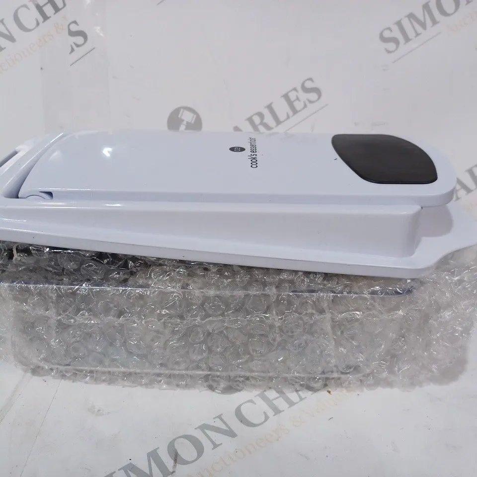 BOXED COOK'S ESSENTIALS CHOPPER 8 SLICE & DICE BLADES