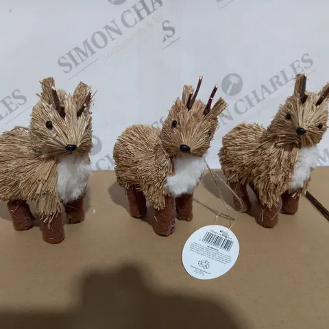 BOX OF 3 REINDEER CHRISTMAS ORNAMENTS