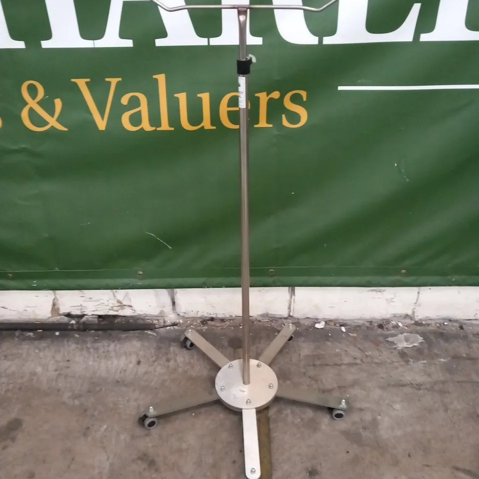 4 ASSORTED STAINLESS STEEL WHEELED DRIP STAND