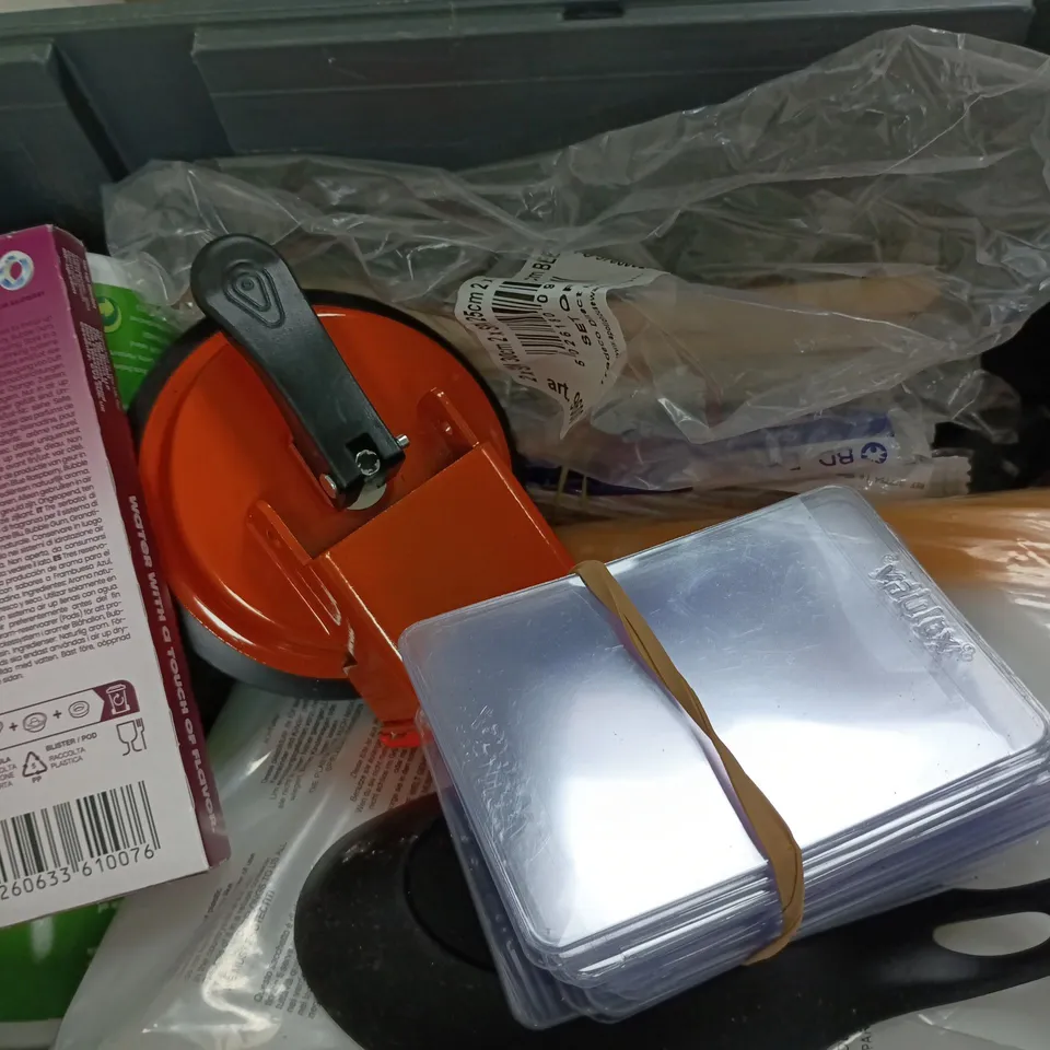 APPROXIMATELY 12 ASSORTED HOUSEHOLD ITEMS TO INCLUDE PLEAFIND CUTLERY, AIRUP CANDY, STOP CAT & DOG SCATTER GRANULES, ETC