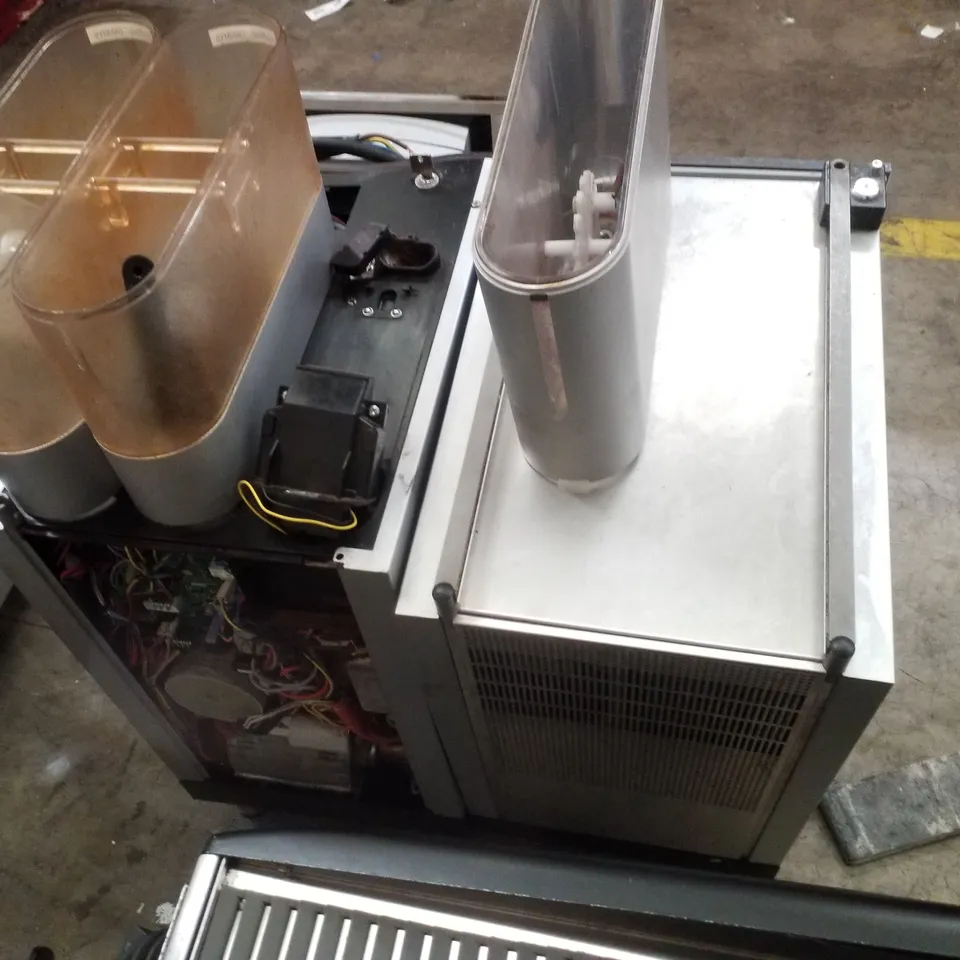 FRANKE SPECTRA COFFEE MACHINE WITH FRIDGE