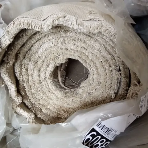 ROLL OF QUALITY ULTIMATE EXPRESSIONS LINEN CARPET // APPROX SIZE: 6.25 x 5m