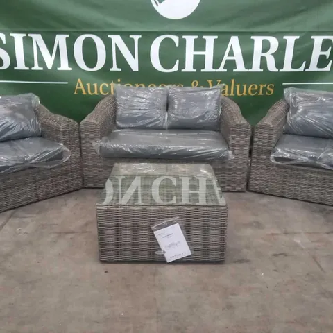 HESPERIDE SALON MOOREA SOFA SET CONSISTING OF 2 SEATER SOFA, 2 ARMCHAIRS AND GLASS TOPPED TABLE