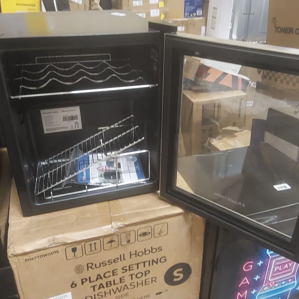 RUSSELL HOBBS WINE COOLER 