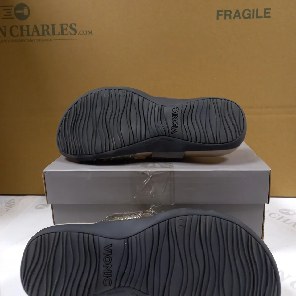 VIO SLIDE SANDLE PEWTER UK 5.5