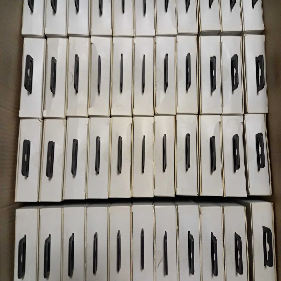 APPROXIMATELY 40 BRAND NEW BOXED XQ PHANTOM CASES FOR IPHONE 6.5" 2019 MODEL 