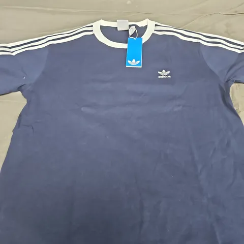 ADIDAS ORIGINAL LOGO TOP -SIZE M