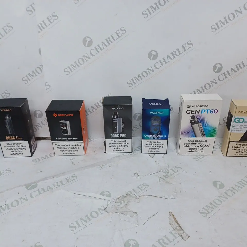 LOT OF APPROXIMATELY 10 BOXED E-CIGARETTES TO INCLUDE VOOPOO DRAG S, GEEKVAPE Z200 MOD, AND VOOPOO DRAG E6 ETC. 