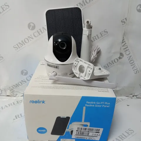 BOXED REOLINK 2K 4G PT AI BATTERY CAM KIT