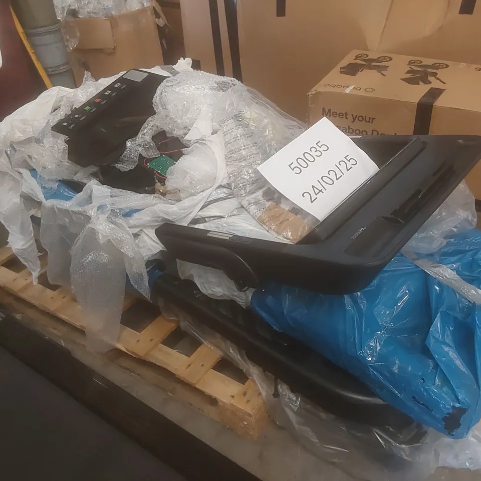 PALLET OF ASSORTED RUNNING MACHINE PARTS AND PIECES