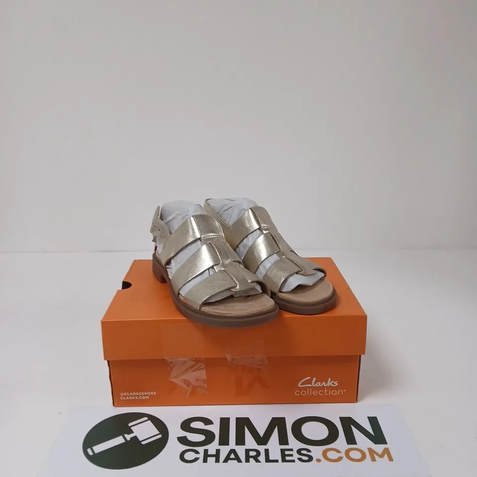 CLARKS TRIVANNI FISHERMAN LEATHER SANDAL - SOFT GOLD UK SIZE 5