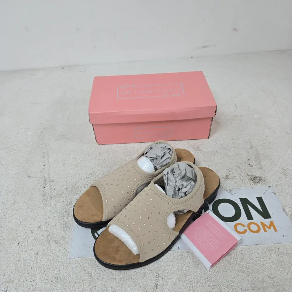 DR LIGHTFOOT JENNY TAUPE WIDE-FIT SANDALS – UK 8, BOXED